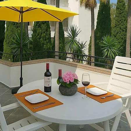 Golf 1 Apartamento *