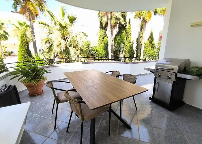 Golf 1 Apartamento *